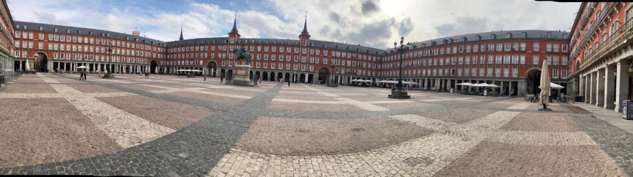 Centrico, Gran Via Sol Plaza Mayor Madrid Buitenkant foto